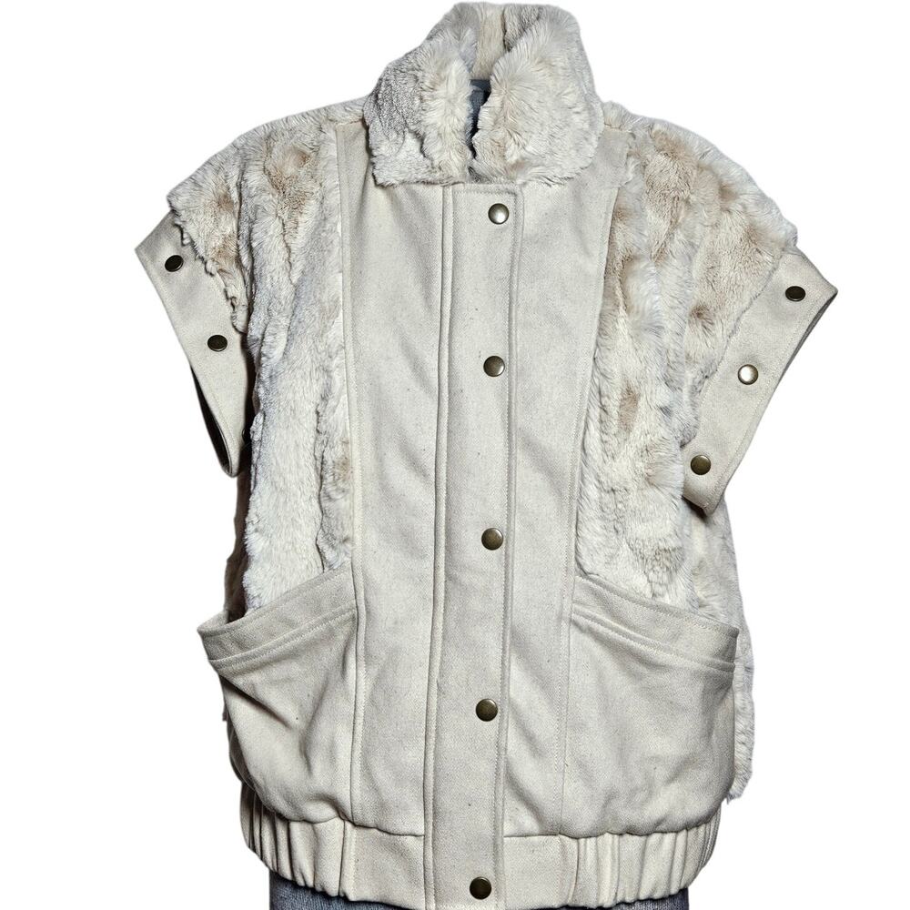 Women's Cream Faux Fur Vest